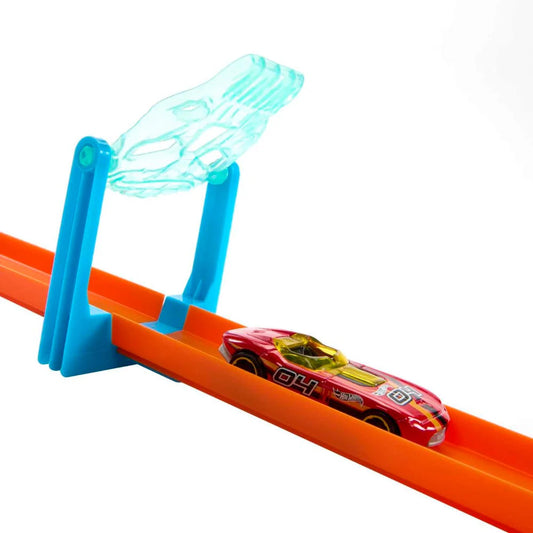 Hot Wheels Track Builder Ice Crash Pack HNJ66