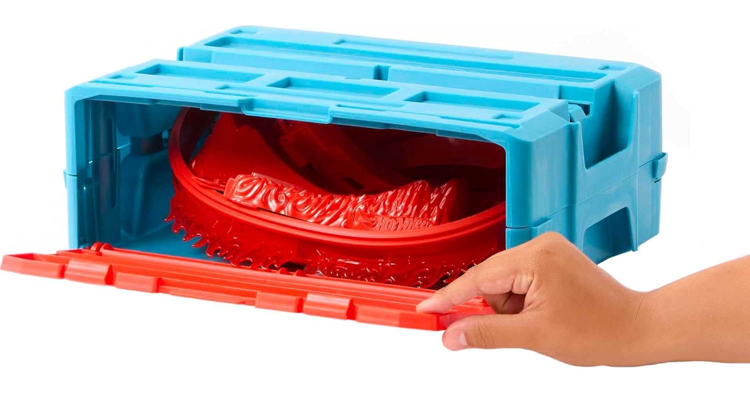 Hot Wheels Fire-Themed Track Set & 1 Hot Wheels Car, 16 Track-Building and Stunting Components in Stackable Toy Storage Box??